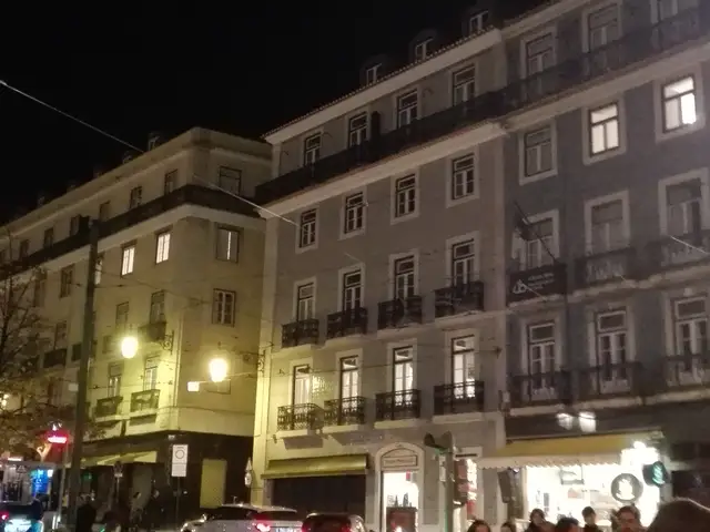 Edifício Largo Camões — Lisboa