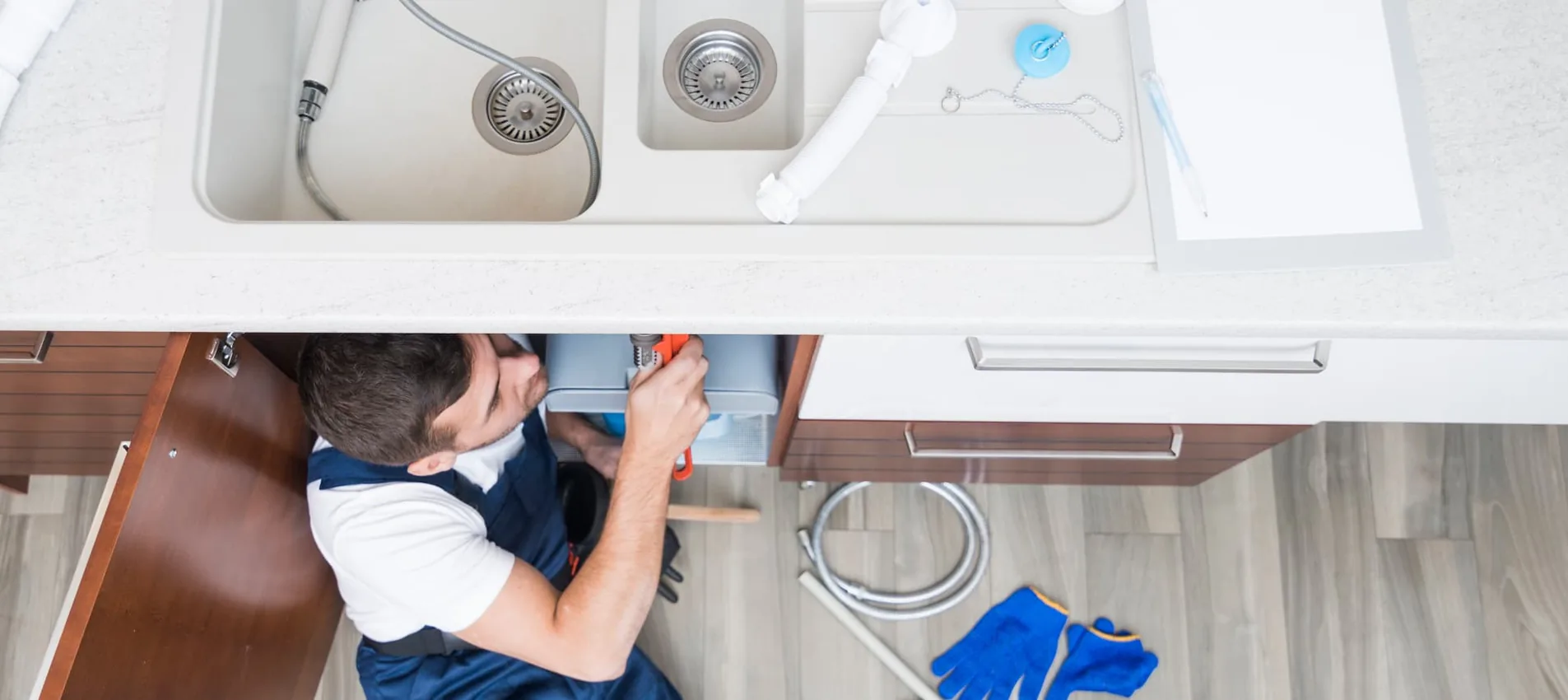 Assistência a instalação sanitária